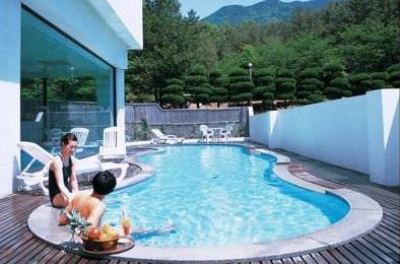 Lake Hills Bugok Resort Changnyeong Экстерьер фото